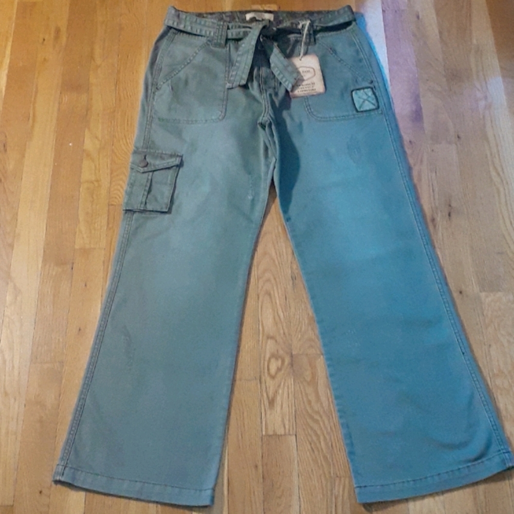 Red Jeans Cargo Khaki pants. Juniors size 12